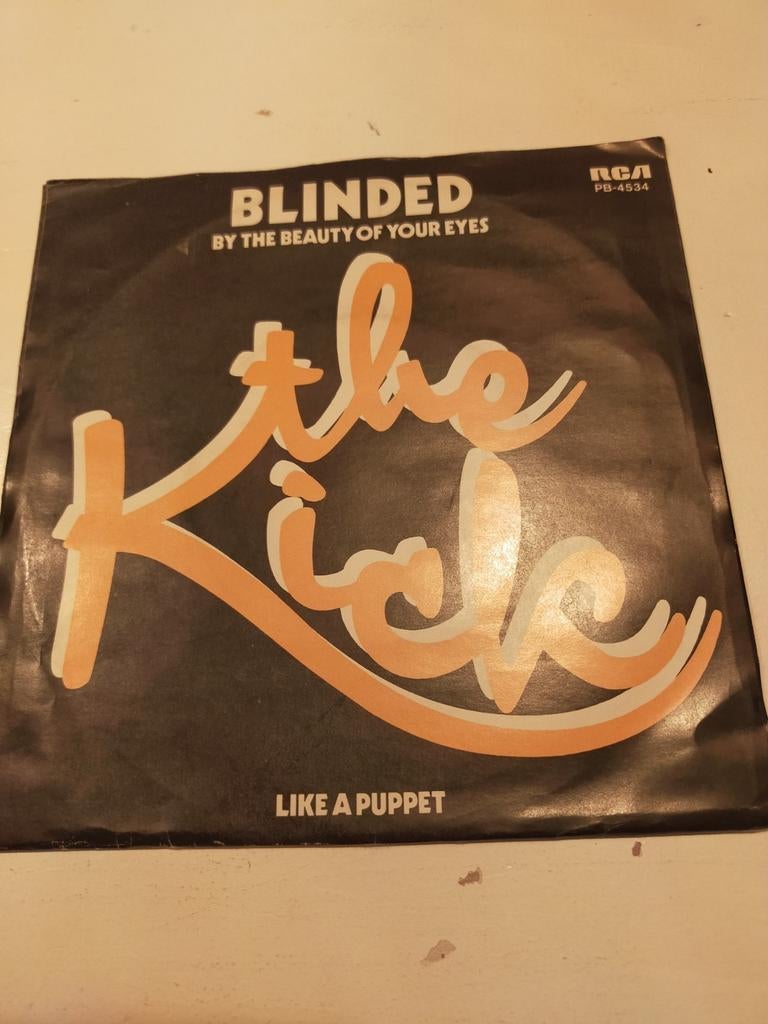 The Kick , blinded, Ophalen of Verzenden, Zo goed als nieuw, Pop