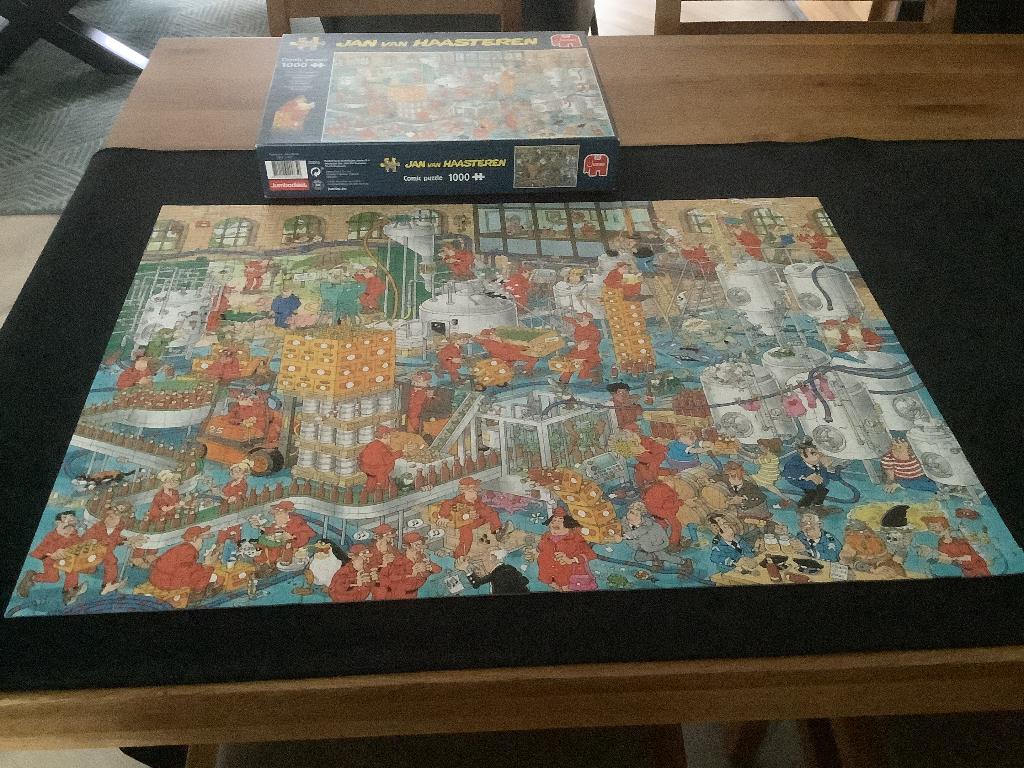 JvH  1000 stukjes De Ambachtelijke brouwerij puzzel, Ophalen, 500 t/m 1500 stukjes, Zo goed als nieuw, Legpuzzel