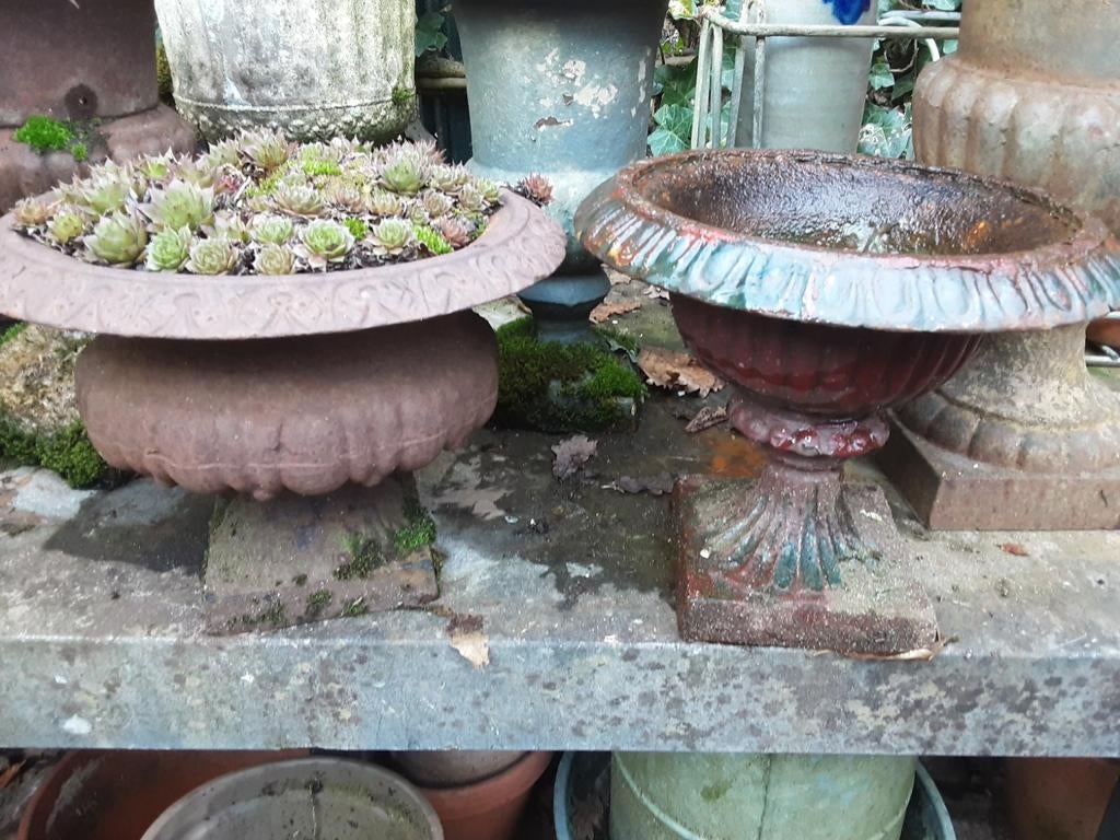 Gietijzeren tuinvazen, Ophalen