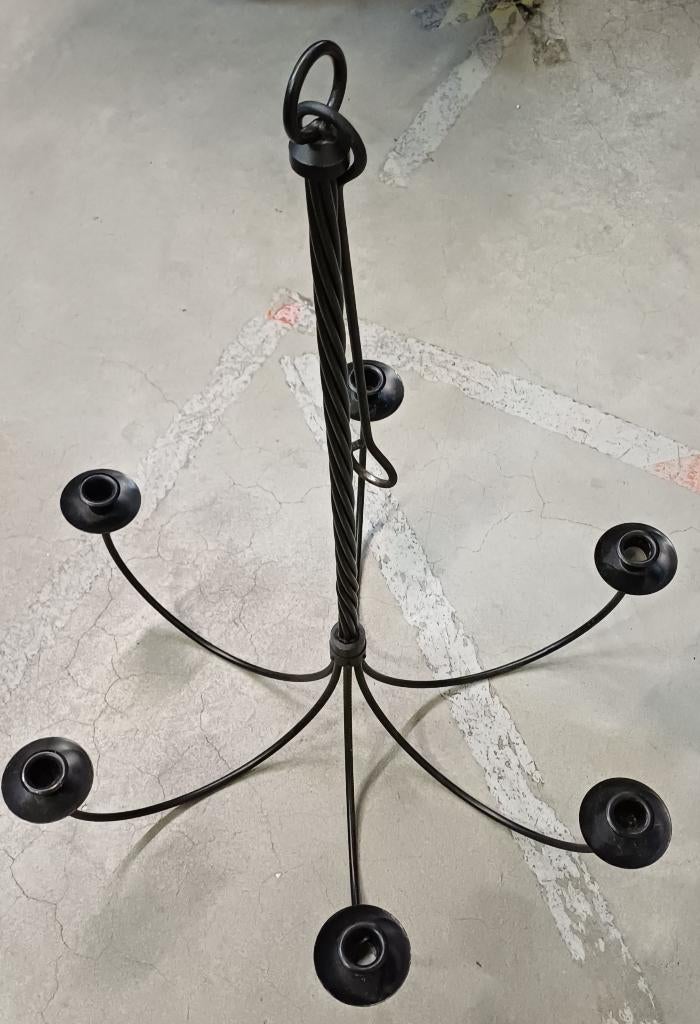 Zweeds ijzeren kaarsenhouder kroonluchter (ophangen), Ophalen, Gebruikt, Metaal