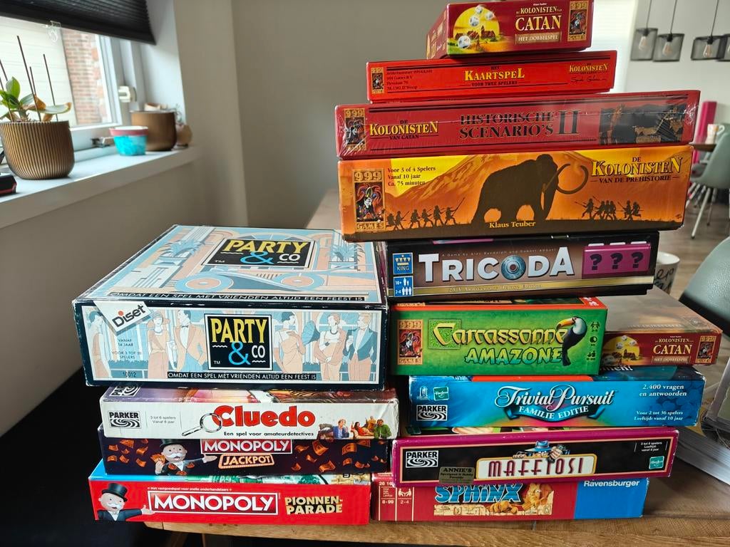 Stapel gezelschapsspellen in nette staat, Diverse, Ophalen of Verzenden, Zo goed als nieuw, Vijf spelers of meer