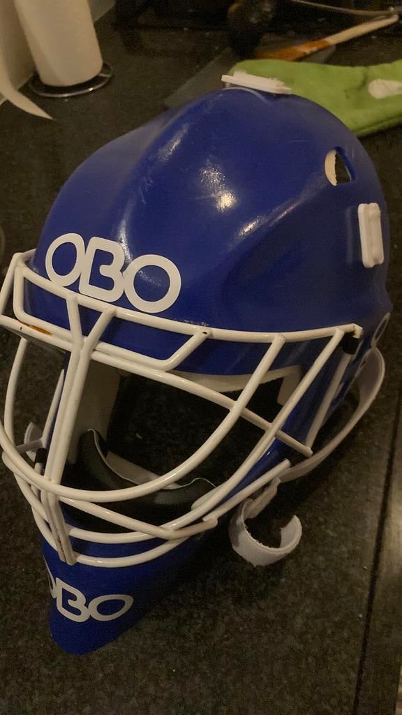 OBO junior PE kinder helm keeper hockey (10-15 jaar), Sport en Fitness, Ophalen of Verzenden, Zo goed als nieuw, Overige typen