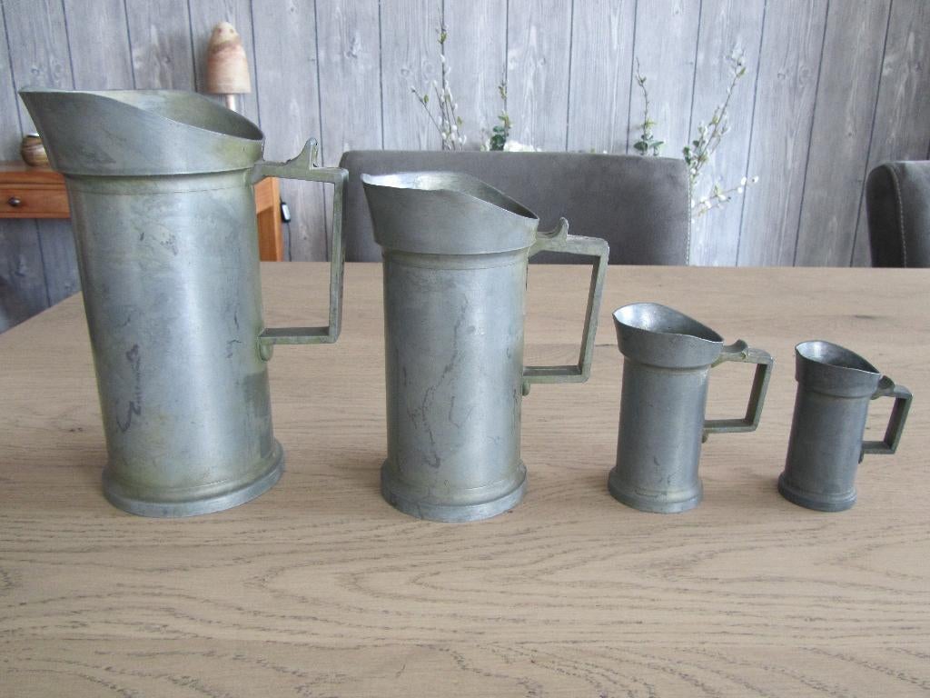 Peltrato maatkannen 4 stuks, Antiek en Kunst, Ophalen of Verzenden