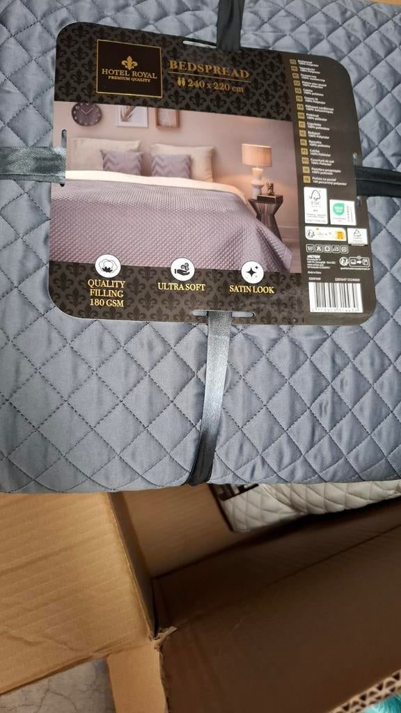 5x Hotel Royal Dekbed Sprei 220x240 - Nieuw in Verpakking, Overige kleuren, Ophalen of Verzenden, Deken of Dekbed, Nieuw