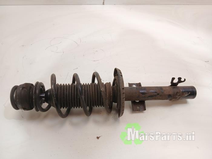 Schokdemperpoot rechts-voor van een Volkswagen UP, Gebruikt, -, Volkswagen, -