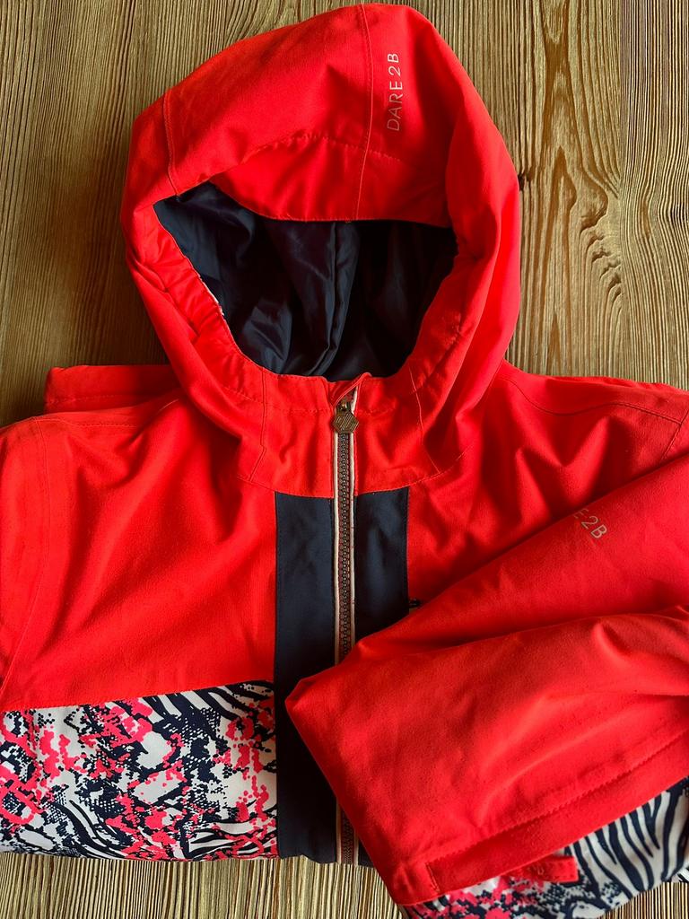 Ski jas maat 11/12 jaar, Kinderen en Baby's, Kinderkleding | Maat 146, Ophalen, Zo goed als nieuw, Jongen of Meisje, Jas