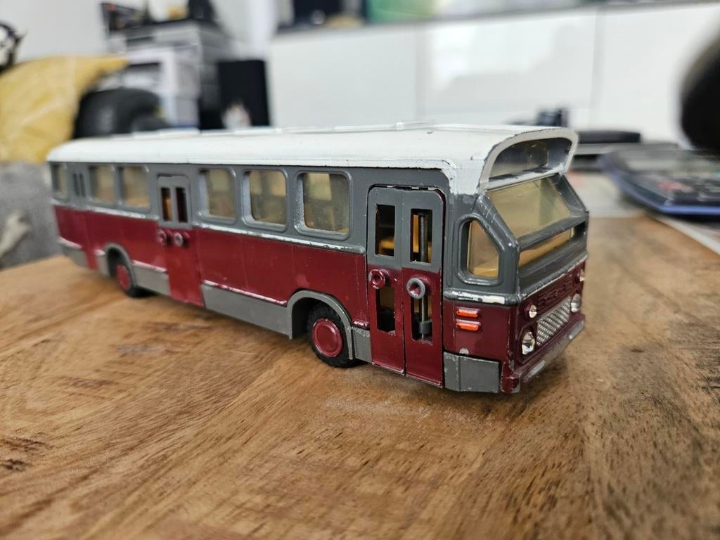 Lioncar Daf stadsbus uit verzameling 1:50, Ophalen of Verzenden, Zo goed als nieuw, Bus of Vrachtwagen, Lion Toys