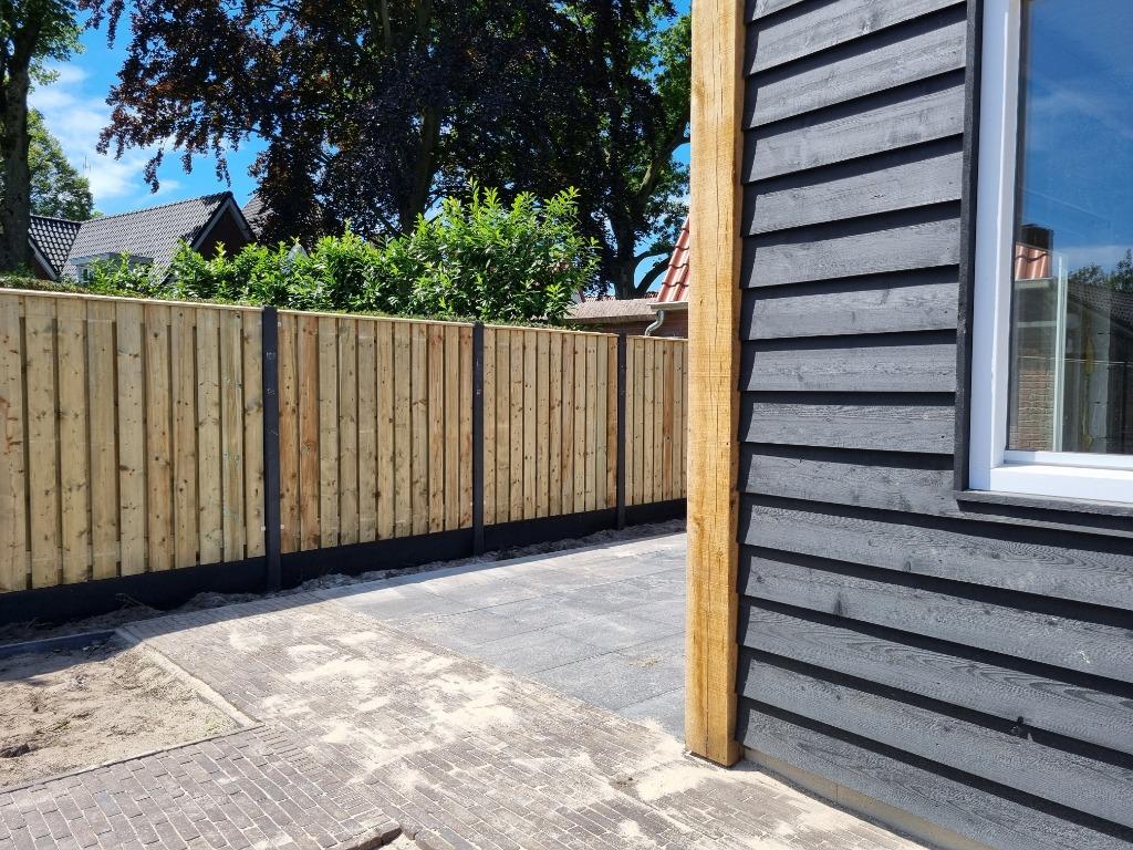 Aanbieding 23 planks hout/beton schutting zonder doorkijk!, Tuin en Terras, Schuttingen, Ophalen, 1 tot 2 meter, Schuttingkampioen