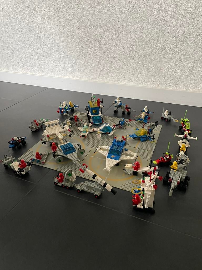 Unieke verzameling Legoland Space jaren 70/80 27 sets, Ophalen of Verzenden, Gebruikt, Complete set, Lego