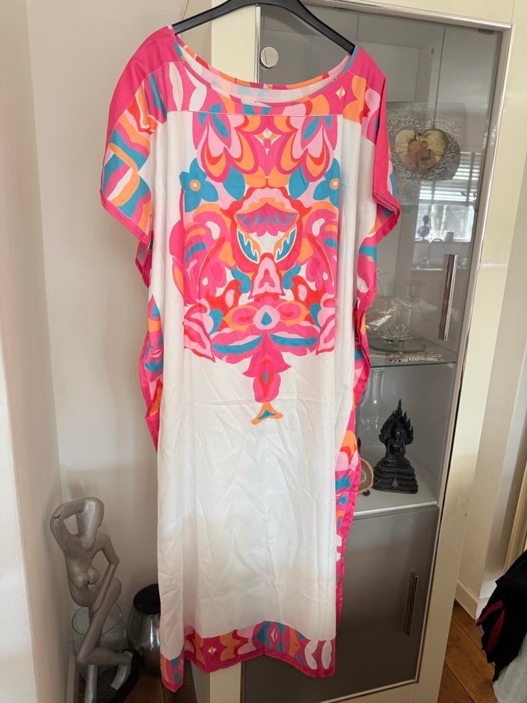 Chic Me Kleurrijke Kaftan Maat 52 - Perfect voor de Zomer!, Ophalen of Verzenden, Nieuw, Overige kleuren