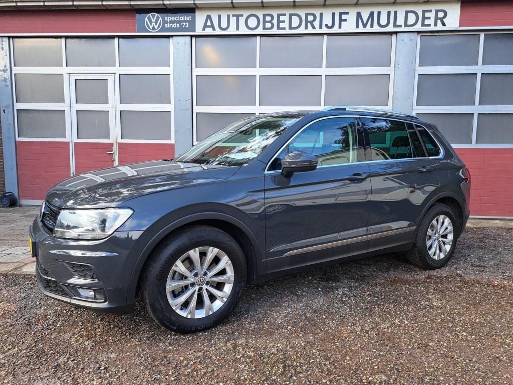 Volkswagen TIGUAN 1.5 TSI ACT 150 Pk Highline Bs. Panodak Ds, Automaat, 4 cilinders, SUV of Terreinwagen, Electronic Stability Program (ESP)