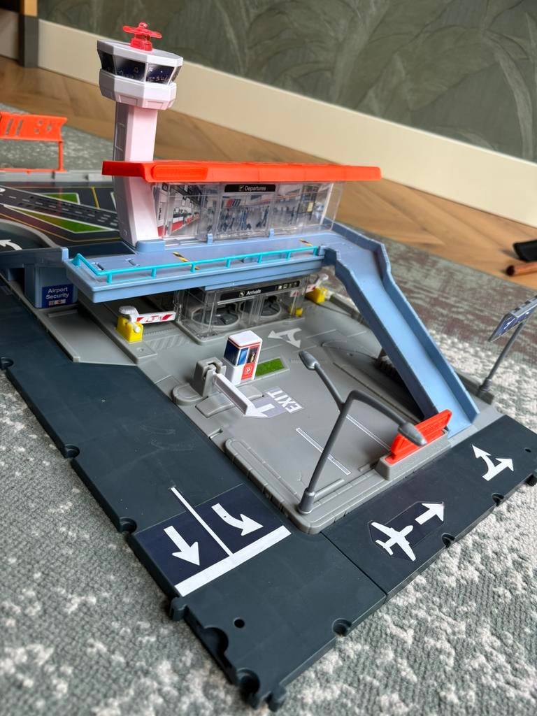 Matchbox action drivers - vliegveld speelset, Ophalen, Gebruikt