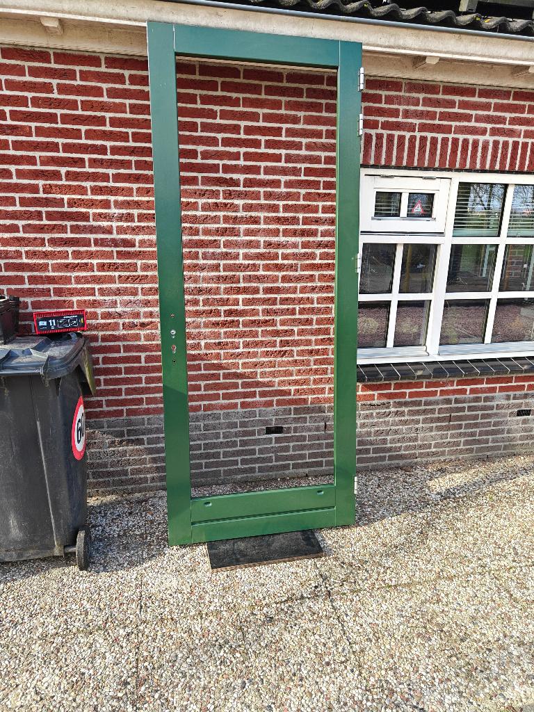 Nieuwe zware mahonie buitendeur, Doe-het-zelf en Verbouw, Deuren en Horren, Ophalen, 80 tot 100 cm, 215 cm of meer, Nieuw