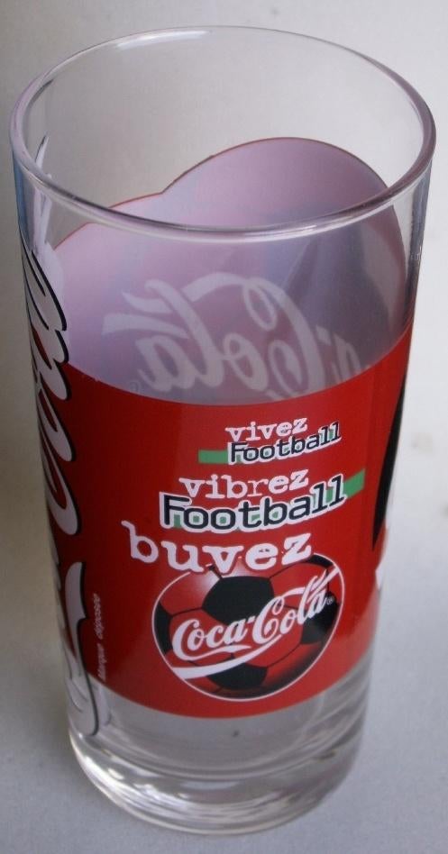 Frans Coca Cola glas met grote voetbal Coca-Cola, Verzamelen, Glas en Borrelglaasjes, Ophalen of Verzenden, Nieuw, Overige typen