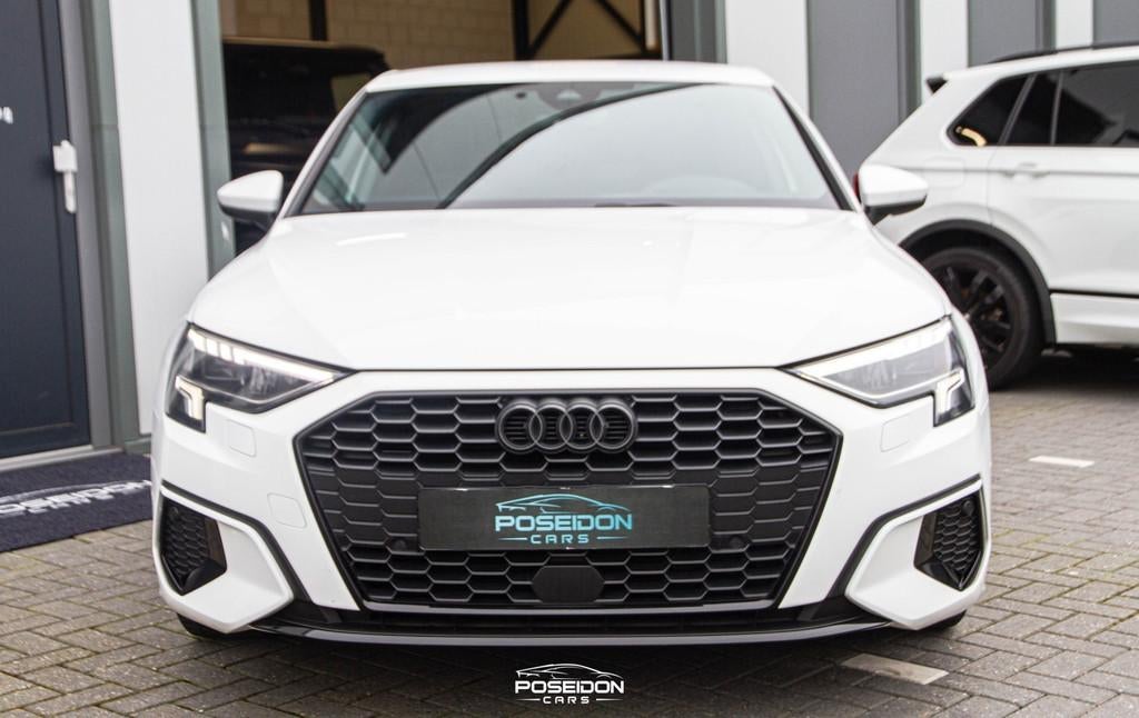Audi A3 Limousine 35 TDI LED | STOELVERWARMING | CARPLAY, Stof, Gebruikt, 4 cilinders, 150 pk