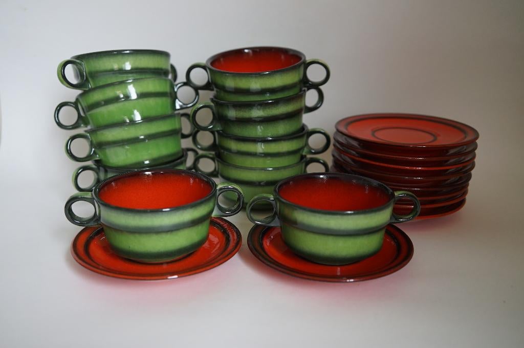 vintage 10x soepkom kom met schotel groen oranje keramiek, Huis en Inrichting, Keuken | Servies, Gebruikt, Ophalen of Verzenden