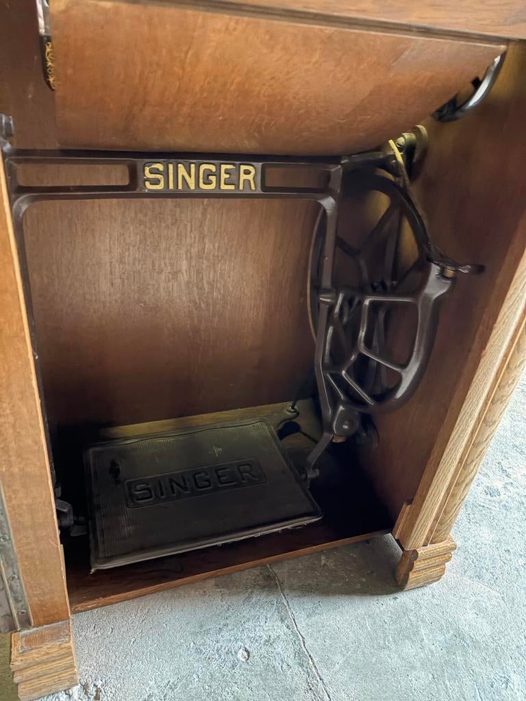 Vintage Singer naaimachine in kast met boekje, Ophalen
