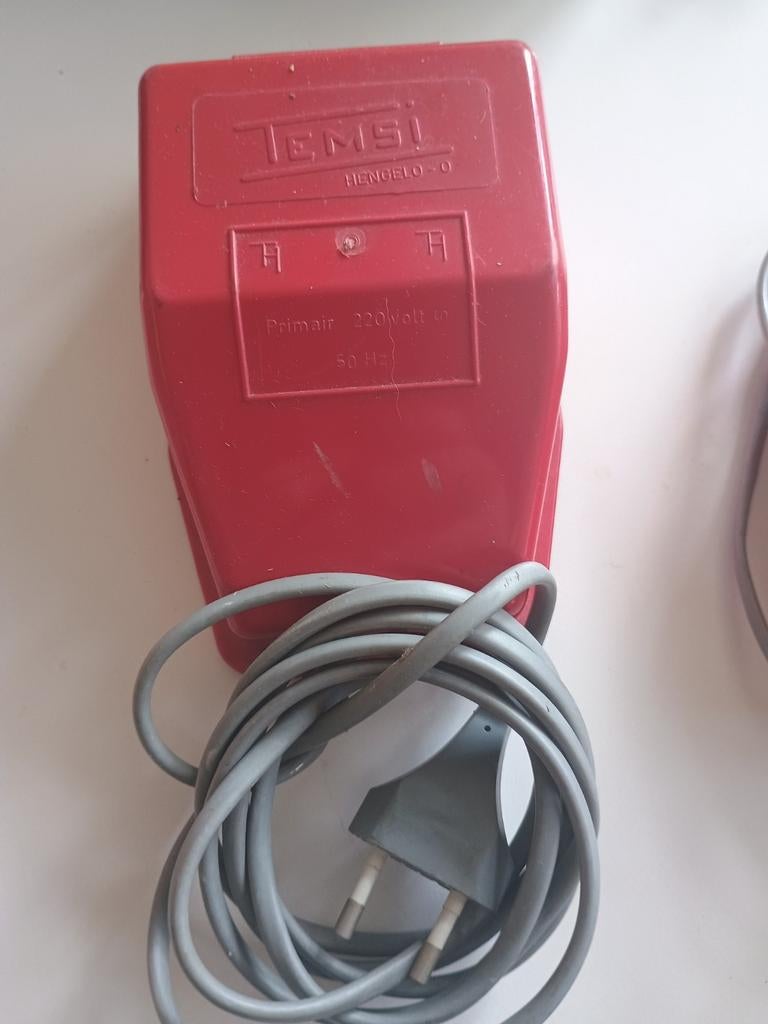 Trafo's voor racebaan of trein. Verschillende merken., Ophalen of Verzenden, Elektrisch, Carrera