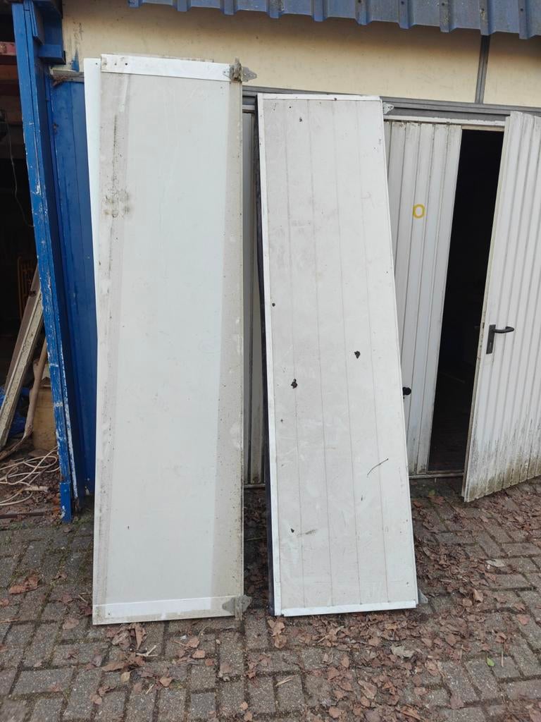 Garage roldeur 265 hoog 242 breed gedemonteerd, Doe-het-zelf en Verbouw, Rolluiken, Ophalen, Gebruikt, Overige kleuren, 200 cm of meer
