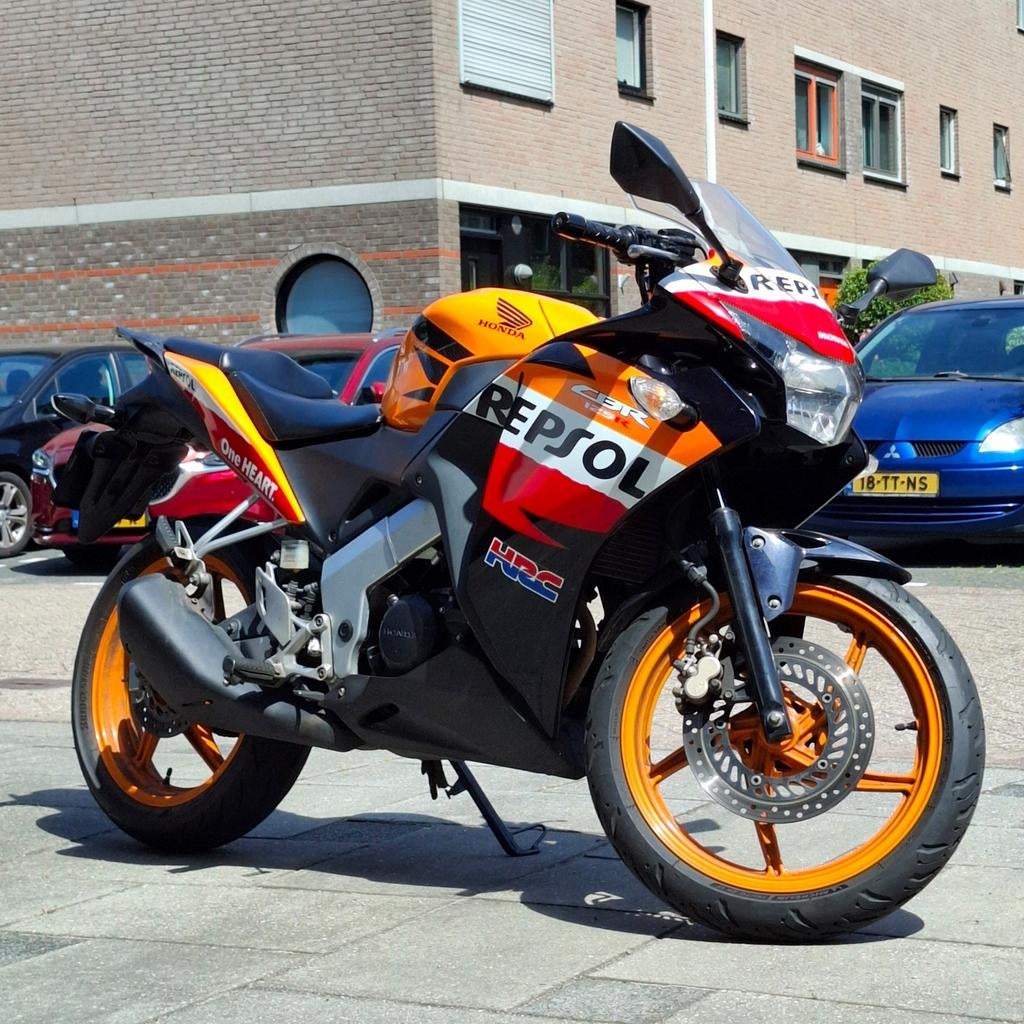 Honda CBR125R Repsol