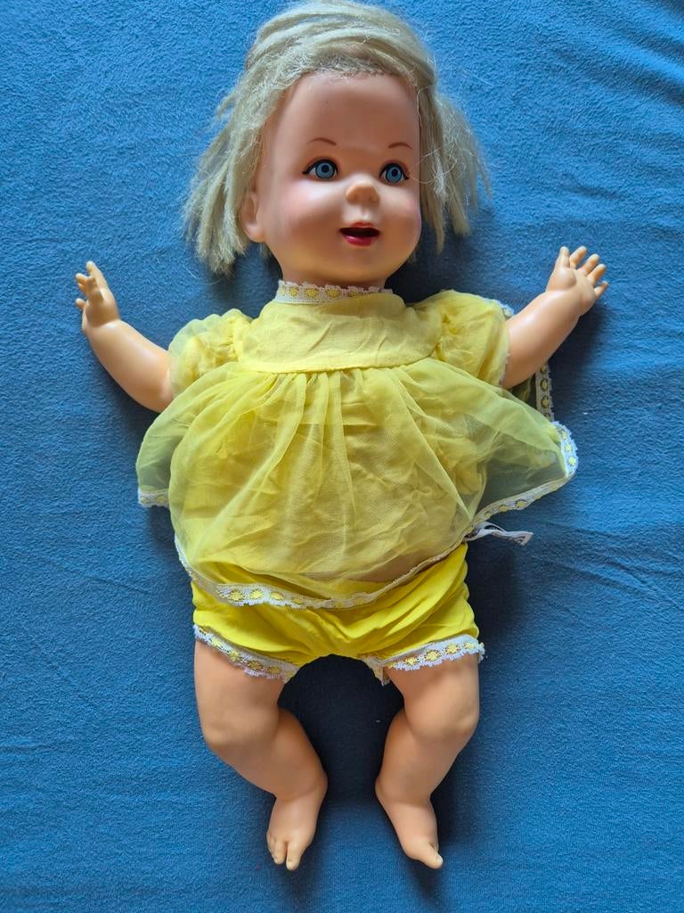 Vintage Mattel pratende pop uit 1965, Kinderen en Baby's, Speelgoed | Poppen, Ophalen of Verzenden, Gebruikt, Overige typen