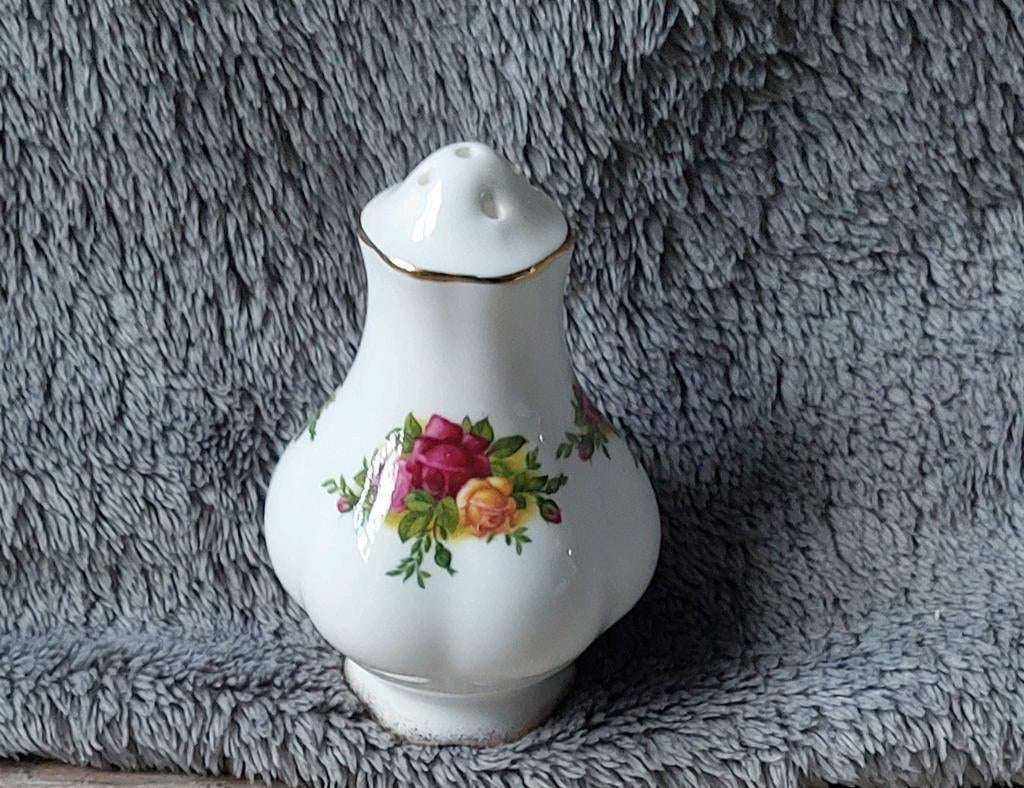 ROYAL ALBERT Peper/Zoutvaatje 🙂, Ophalen of Verzenden