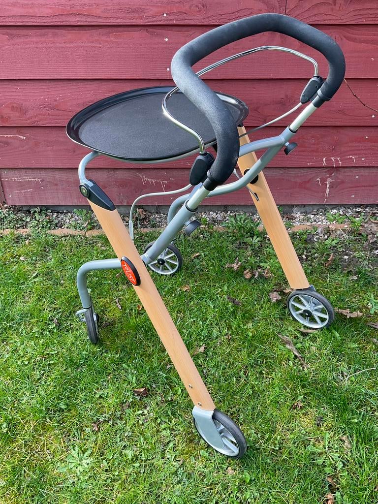Trust Care Let's Go Indoor Rollator binnenshuis, Diversen, Rollators, Gebruikt, Opvouwbaar, Ophalen