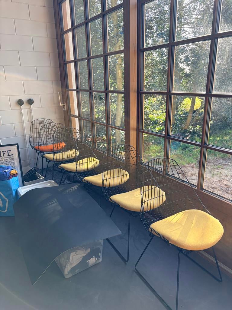 6x Pastoe FM32 draadstalen stoelen — Cees Braakman design, Huis en Inrichting, Stoelen, Ophalen, Gebruikt, Rood, Vijf, Zes of meer stoelen