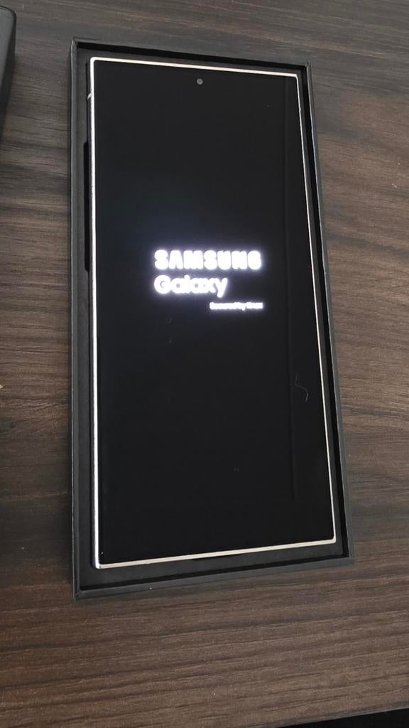 Samsung Galaxy S24 Ultra 256GB, Ophalen, Overige kleuren, Galaxy S24, Zo goed als nieuw