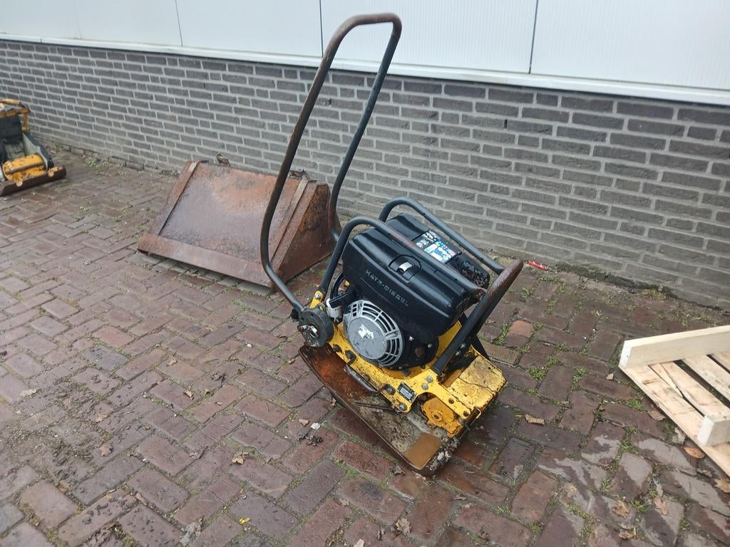 Bomag diesel trilplaat, Ophalen, Gebruikt