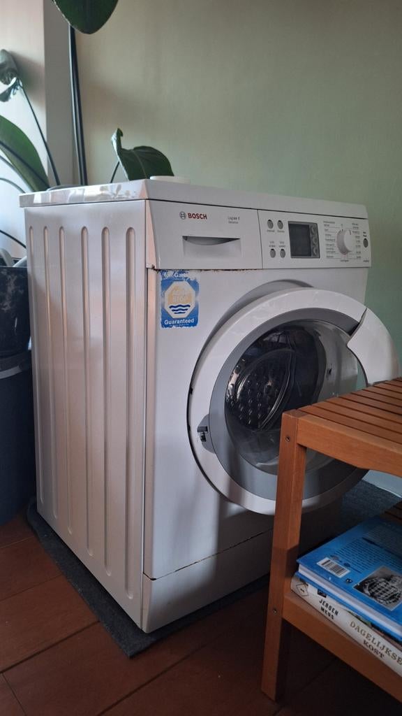 Wasmachine Bosch logixx 8 sensitive, Ophalen, Gebruikt, 1200 tot 1600 toeren, 85 tot 90 cm