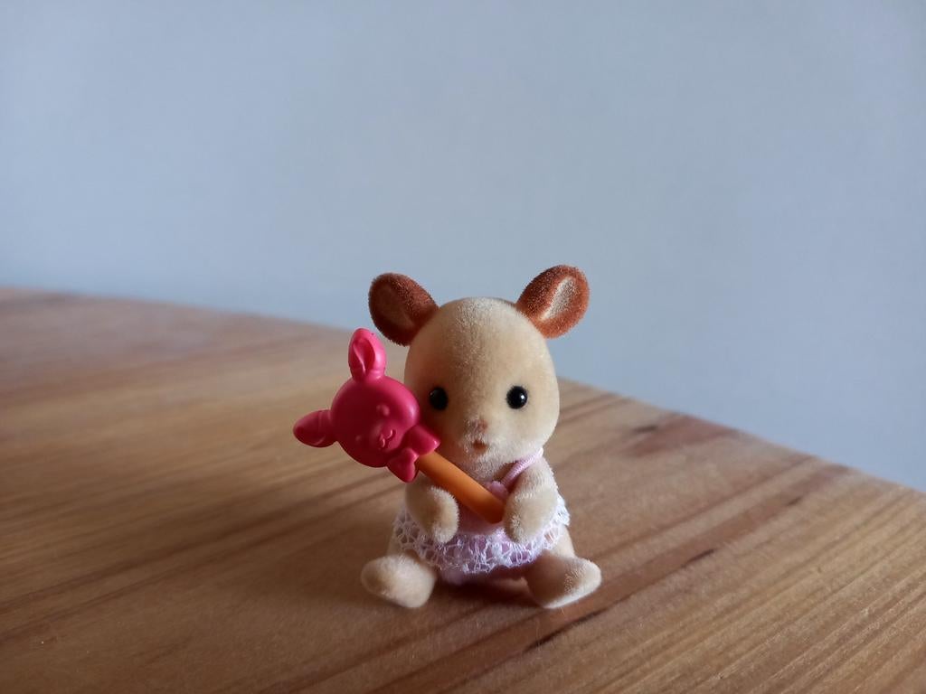 Sylvanian families zittend babyhertje/lollie, Ophalen of Verzenden, Gebruikt