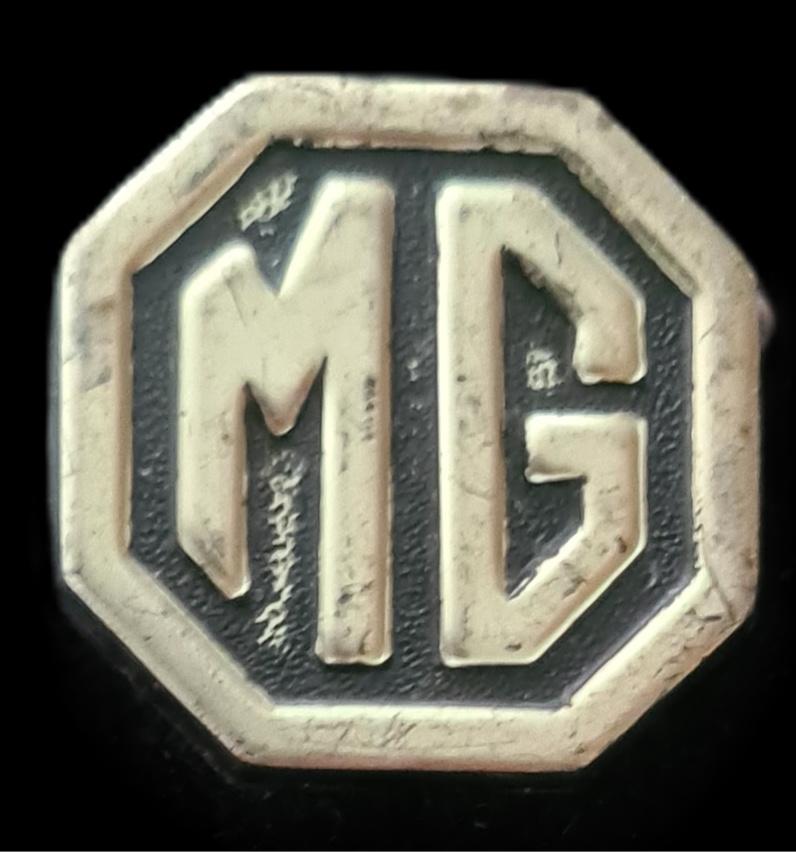 M.G. broche- zwart kunststof, Verzenden, Nieuw, Transport, Speldje of Pin