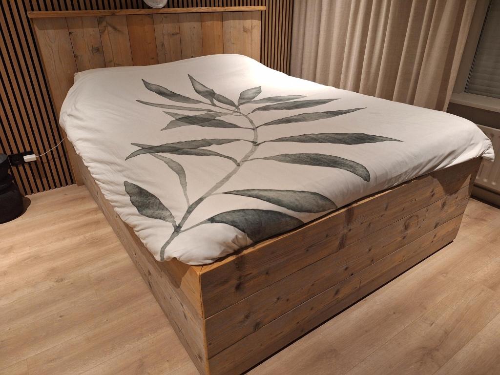 Steigerhoutenbed Livengo 160x200cm, Ophalen, Gebruikt, Overige kleuren, Steigerhout