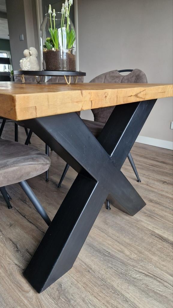 Robuuste eettafel, Ophalen, 100 tot 150 cm, 200 cm of meer, Zo goed als nieuw