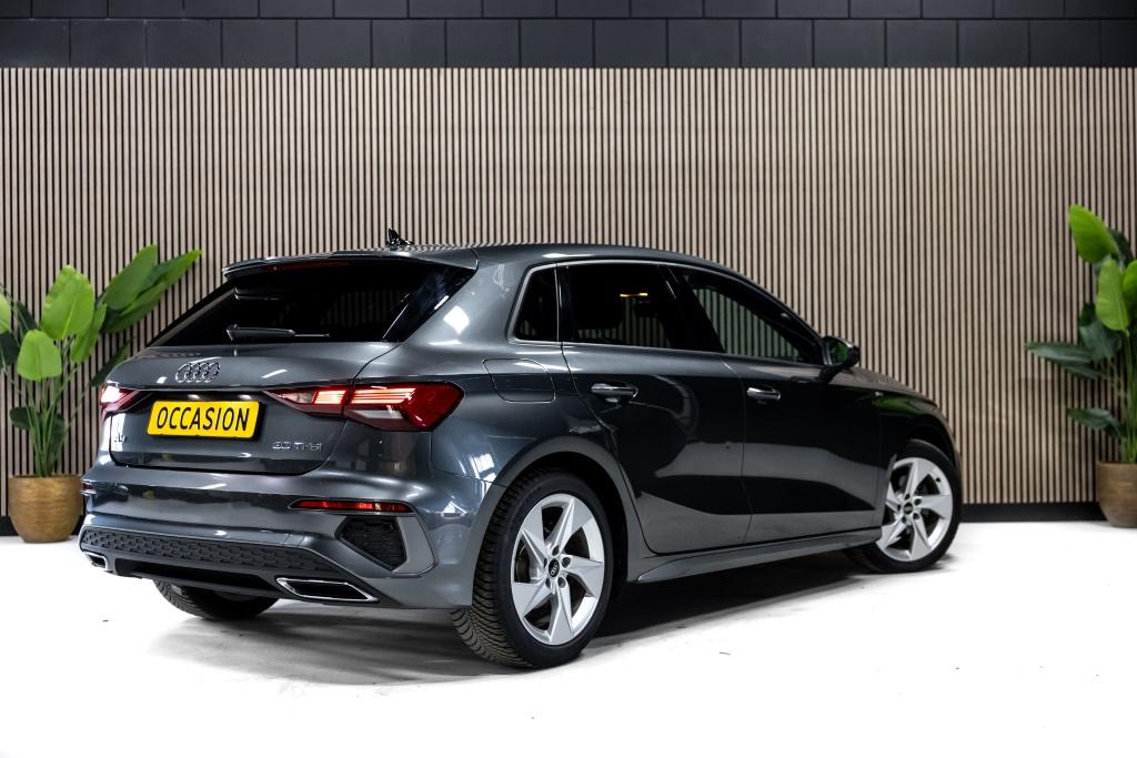 Audi A3 Sportback A3 30 1.0 TFSI Sportback S line MHEV | Nav, Stof, Gebruikt, Bedrijf, 3 cilinders