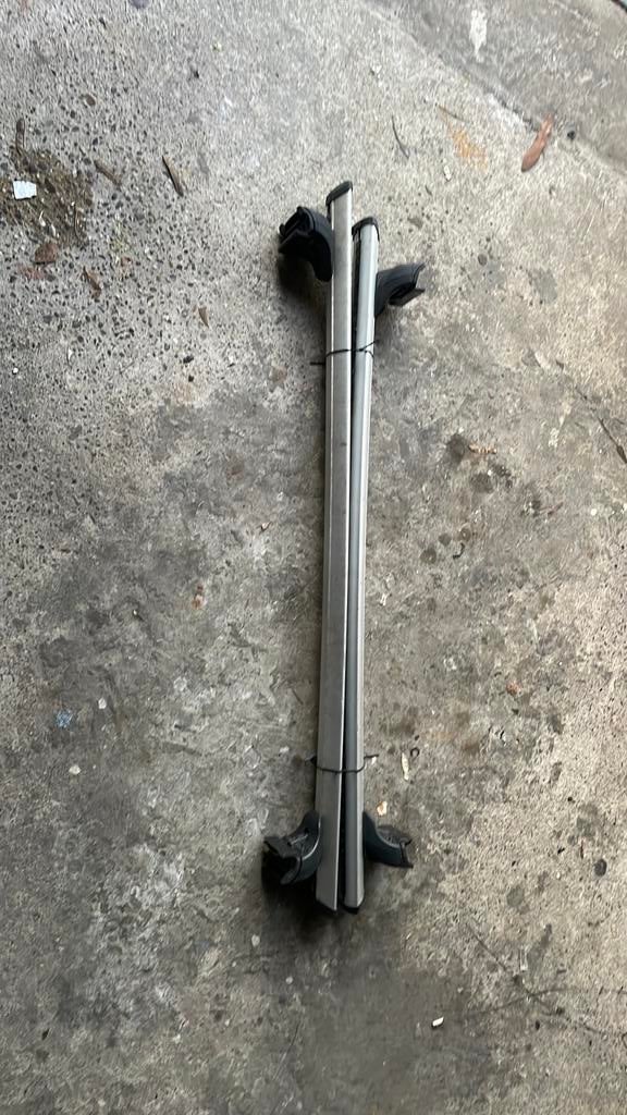 Mazda dakbagage houders, Ophalen, Zo goed als nieuw