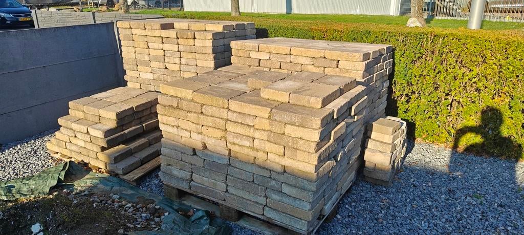 Gratis tegels  25 m², Gebruikt, Ophalen of Verzenden, 10 m² of meer, Vloertegels