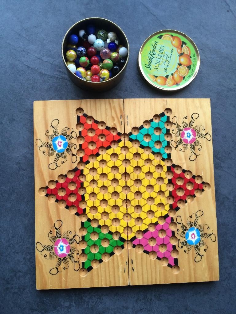 Goki – Houten Halma met 6 kleuren., Ophalen of Verzenden, Zo goed als nieuw, Goki