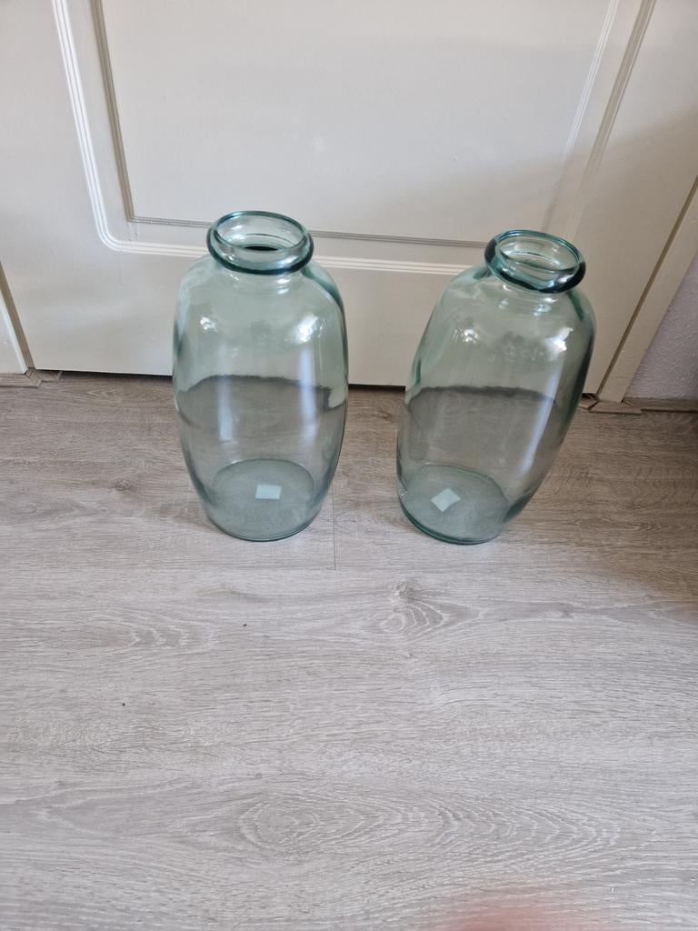 2 Blauwkleurige vazen, hoogte: 37 a 38 cm, Huis en Inrichting, Woonaccessoires | Vazen, Blauw, Ophalen of Verzenden, Minder dan 50 cm