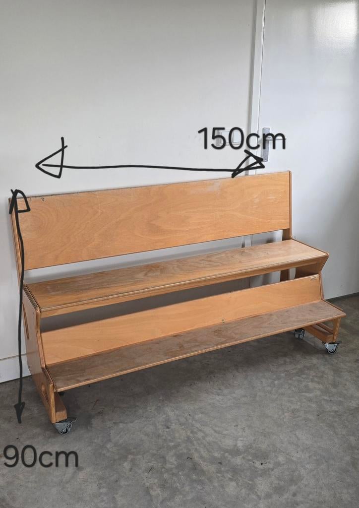 2 kinderdagverblijf banken, Ophalen, Gebruikt, Hout