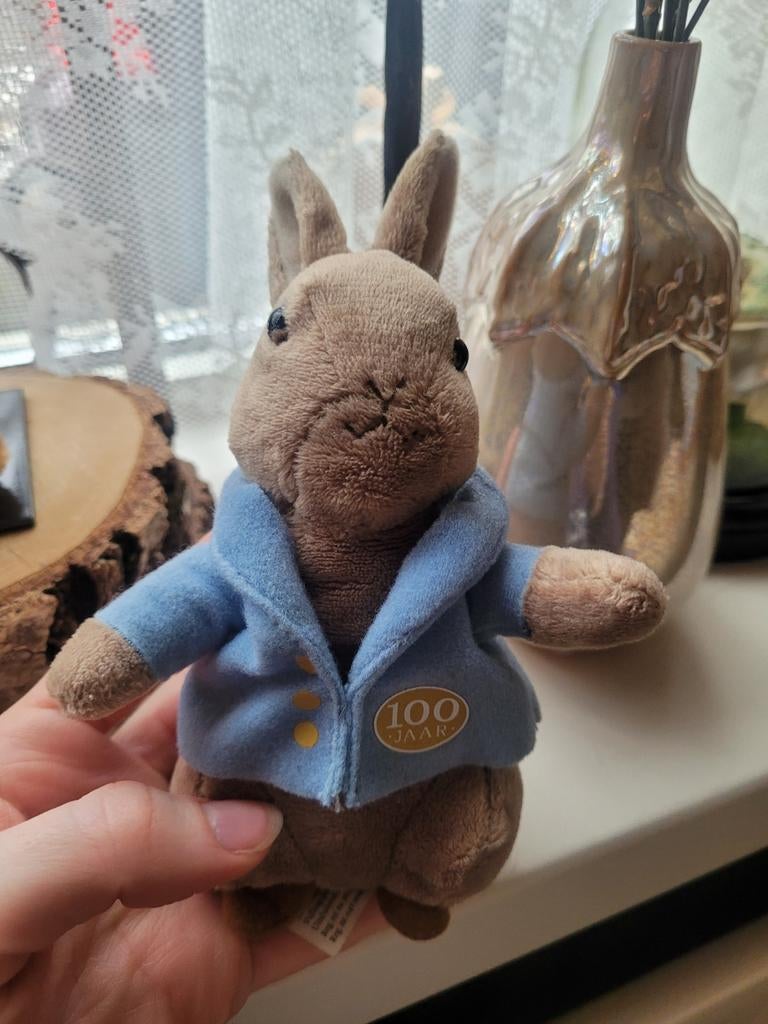 Knuffel Pieter Konijn speciale editie 100 jaar, Overige merken, Overige karakters, Konijn, Ophalen of Verzenden