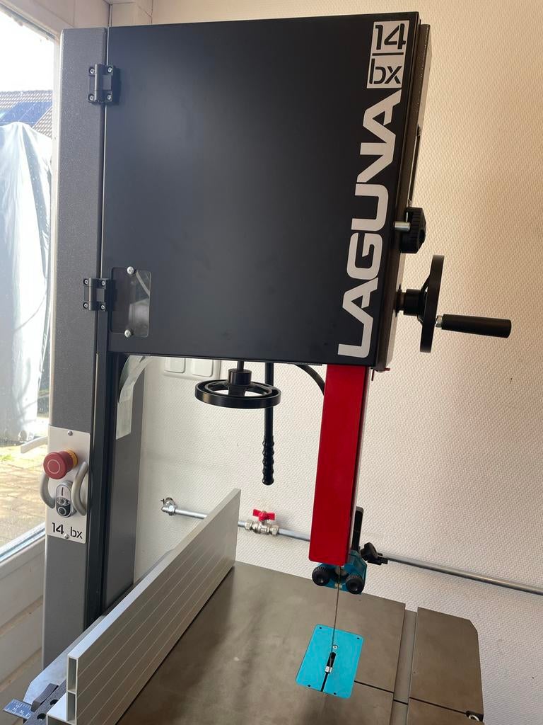 Laguna Lintzaag 14 bx - Krachtige en nauwkeurige bandzaag, Ophalen, 70 mm of meer, Zo goed als nieuw, Lintzaag