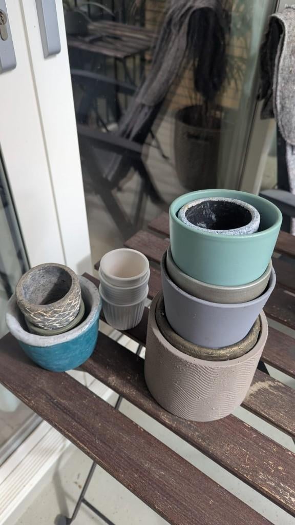 Set Bloempotten – Verschillende Maten & Stijlen, Tuin en Terras, Ophalen, Gebruikt, Rond, Balkon