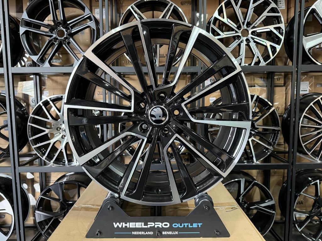 19" SKODA RS Look Sportvelgen SKODA OCTAVIA KODIAQ KAROQ VW, Auto-onderdelen, Ophalen of Verzenden, Nieuw, 19 inch, Velg(en)