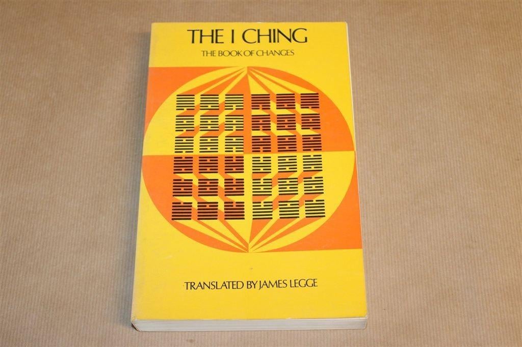 I Ching, Book of Changes — James Legge, Vintage 1963, Ophalen of Verzenden, Gelezen, Overige onderwerpen, Achtergrond en Informatie