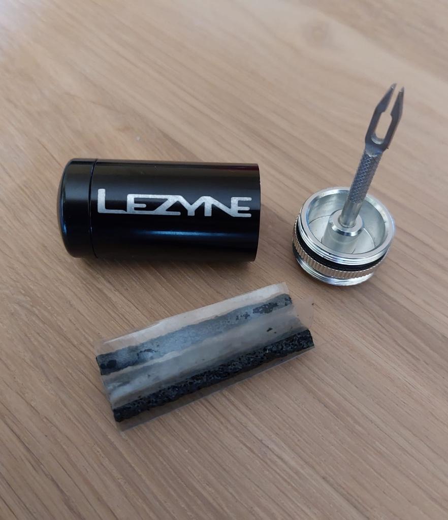 Lezyne Tubeless kit, Ophalen of Verzenden, Gebruikt