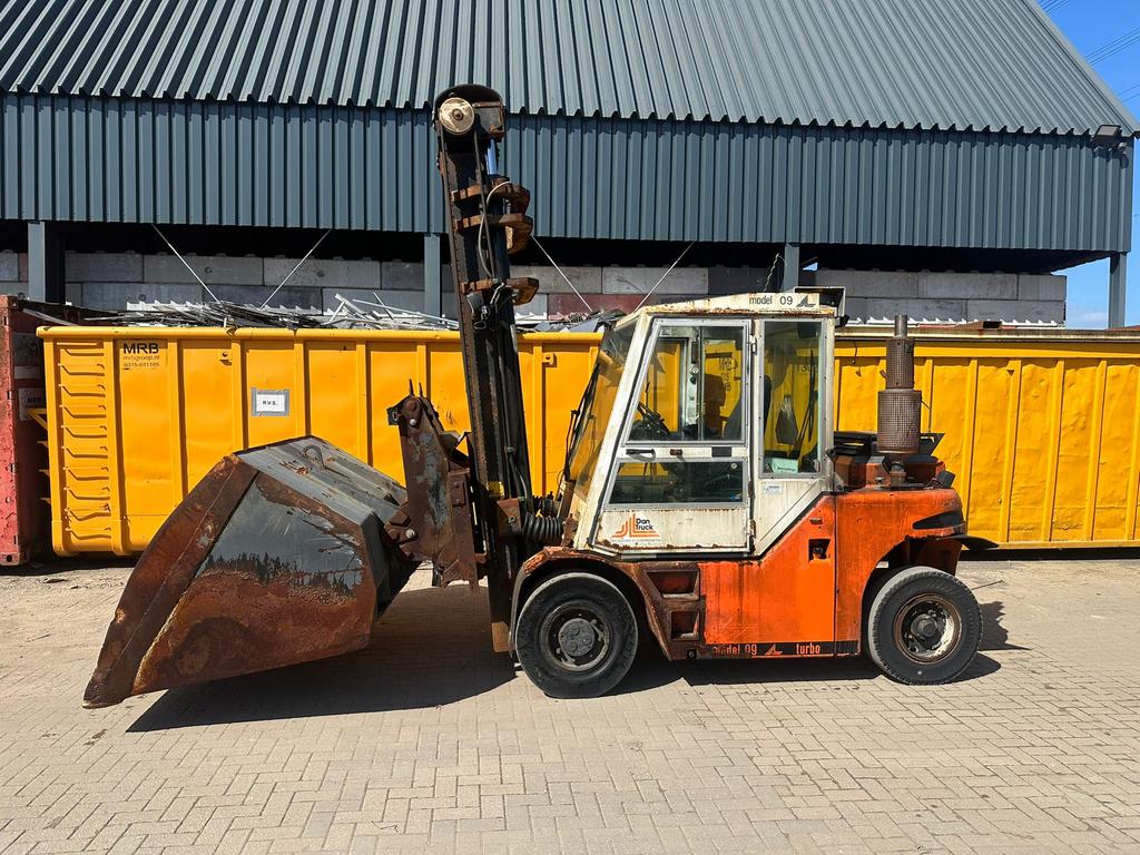 Heftruck met schepbak 6t wiellader, Ophalen, Diesel, Heftruck