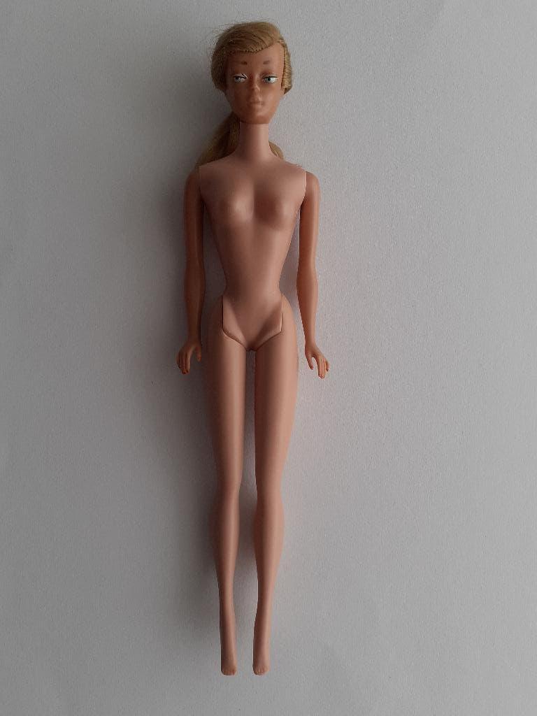 oude Barbie mattel swirl ponytail japan lichtbruin haar, Ophalen of Verzenden, Gebruikt, Pop