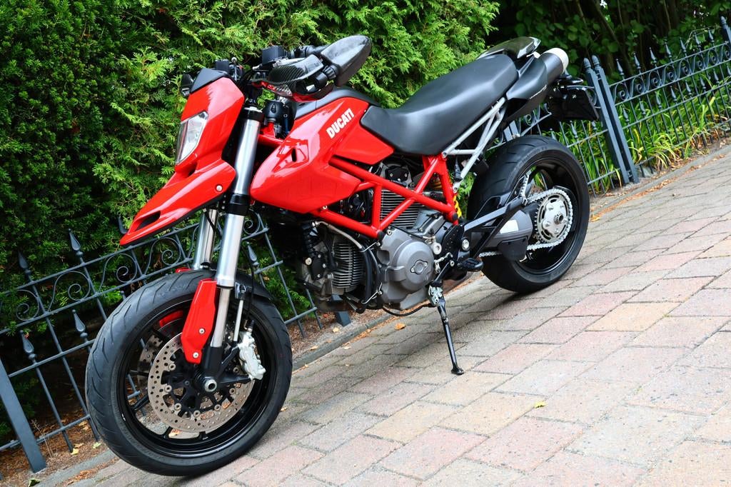 Ducati HYPERMOTARD 796 (bj 2010) - foto 2